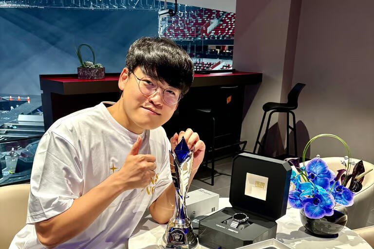 Gumayusi parts ways with T1 after winning League of Legends 2025 World Championship - Gaming.News
